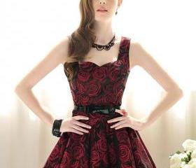 Elegant vintage red rose dress